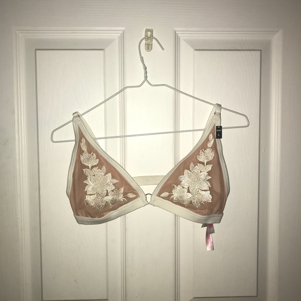PINK BRALETTE